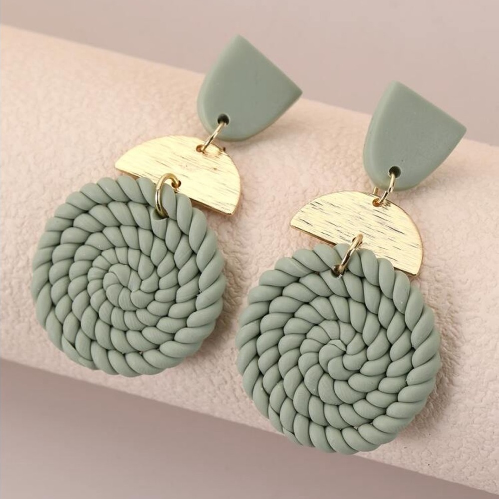 NWT | Fun Earrings